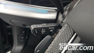 Audi Q8 50 TDI 4WD Premium 2021 года из Южной Кореи