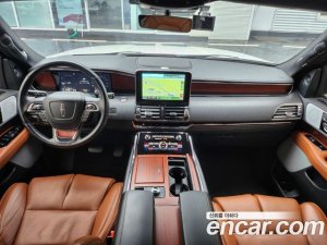 Lincoln Navigator 3.5L 2021 года из Южной Кореи