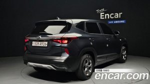 Kia Seltos Дизель 1.6 2WD 2020 года из Южной Кореи