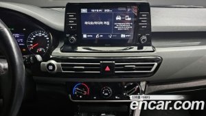 Kia Seltos Дизель 1.6 2WD 2020 года из Южной Кореи