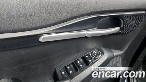 Kia Seltos Дизель 1.6 2WD 2020 года из Южной Кореи