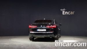 BMW 2-Series 218d M Sport 2021 года из Южной Кореи