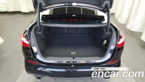 BMW 2-Series 218d M Sport 2021 года из Южной Кореи