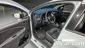 Renault-KoreaSamsung Zoe Intens 2021 года из Южной Кореи