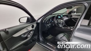 Mercedes-Benz C-Class C220 d 4MATIC 2020 года из Южной Кореи
