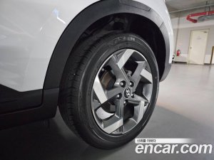 Hyundai Venue 1.6 Flux 2021 года из Южной Кореи