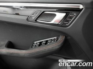 Porsche Macan 2.9 GTS 2021 года из Южной Кореи