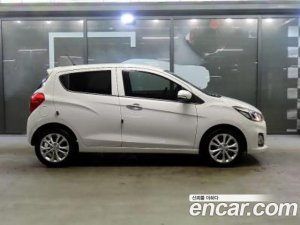 ChevroletGMDaewoo Spark Premium 2021 года из Южной Кореи