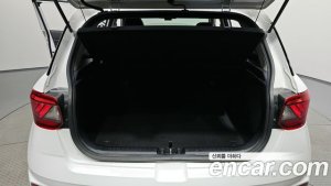 Hyundai Venue 1.6 Modern 2020 года из Южной Кореи