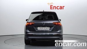 Volkswagen Tiguan 2.0 TDI Premium 2020 года из Южной Кореи