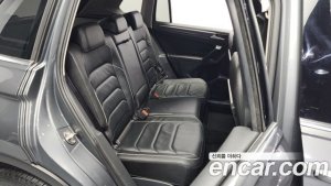 Volkswagen Tiguan 2.0 TDI Premium 2020 года из Южной Кореи