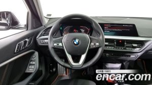 BMW 1-Series 118d Sport 2020 года из Южной Кореи