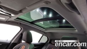 BMW 1-Series 118d Sport 2020 года из Южной Кореи