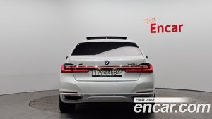 BMW 7-Series 740Li xDrive Design Pure Excellence 2020 года из Южной Кореи