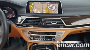 BMW 7-Series 740Li xDrive Design Pure Excellence 2020 года из Южной Кореи