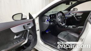 Mercedes-Benz CLA-Class CLA250 4MATIC 2020 года из Южной Кореи