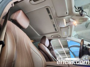 Mercedes-Benz E-Class E300e 4MATIC Exclusive 2020 года из Южной Кореи