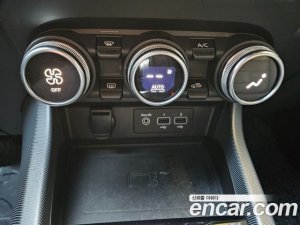 Renault-KoreaSamsung XM3 1.3 TCe RE Signature 2020 года из Южной Кореи