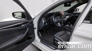 BMW 5-Series 523d xDrive M Sport 2021 года из Южной Кореи
