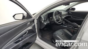 Hyundai AVANTE 1.6 2021 года из Южной Кореи