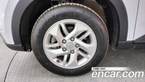 Hyundai Venue 1.6 Smart 2020 года из Южной Кореи