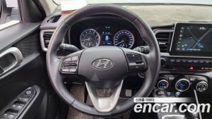 Hyundai Venue 1.6 Smart 2020 года из Южной Кореи