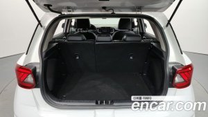 Hyundai Venue 1.6 Smart 2020 года из Южной Кореи