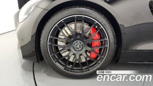Mercedes-Benz AMG GT 4.0 C Roadster 2020 года из Южной Кореи