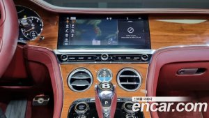 Bentley Continental 6.0 GTC 2020 года из Южной Кореи
