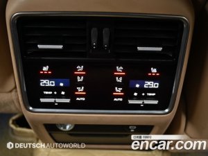 Porsche Cayenne 3.0 E-하이브리드 2021 года из Южной Кореи