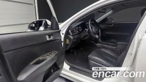 Kia K5 2.0 2020 года из Южной Кореи