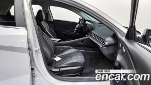 Hyundai AVANTE 1.6 2021 года из Южной Кореи