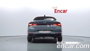 Hyundai AVANTE 1.6 2021 года из Южной Кореи