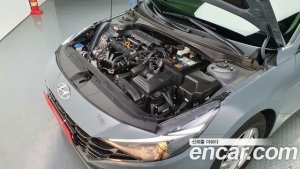 Hyundai AVANTE 1.6 2021 года из Южной Кореи