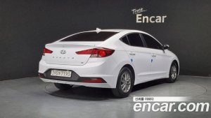 Hyundai AVANTE 1.6 2020 года из Южной Кореи