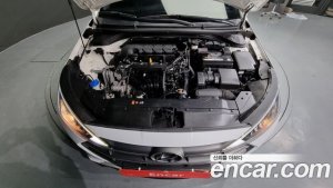 Hyundai AVANTE 1.6 2020 года из Южной Кореи