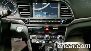 Hyundai AVANTE 1.6 2020 года из Южной Кореи