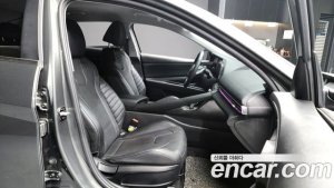 Hyundai AVANTE 1.6 2021 года из Южной Кореи