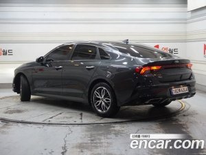 Kia K5 2.0 2021 года из Южной Кореи