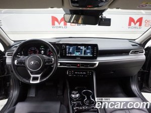 Kia K5 2.0 2021 года из Южной Кореи