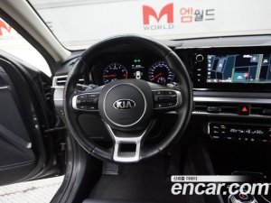 Kia K5 2.0 2021 года из Южной Кореи
