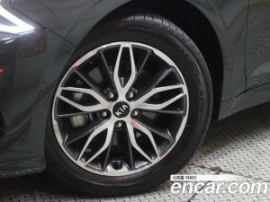 Kia K5 2.0 2021 года из Южной Кореи