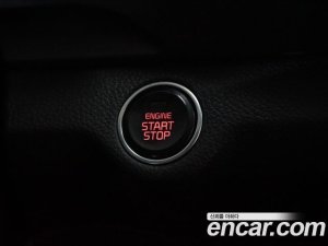 Kia Stonic 1.4 2020 года из Южной Кореи