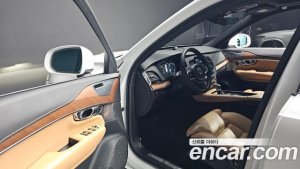 Volvo XC90 T6 Inscription 2020 года из Южной Кореи