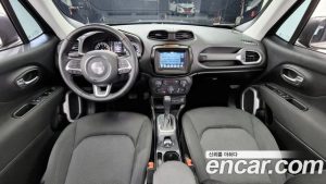 Jeep Renegade 2.4 Longitude 2021 года из Южной Кореи