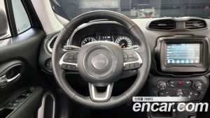 Jeep Renegade 2.4 Longitude 2021 года из Южной Кореи