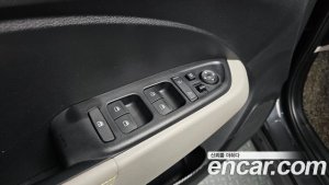 Hyundai Venue 1.6 Flux 2021 года из Южной Кореи