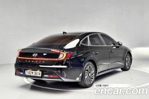 Hyundai Sonata Premium 2021 года из Южной Кореи