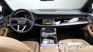 Audi Q8 45 TDI 4WD Premium 2021 года из Южной Кореи
