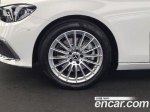 Mercedes-Benz E-Class E250 Exclusive 2021 года из Южной Кореи